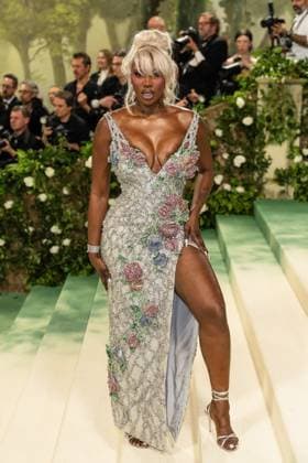Celebrities attend the 2024 Met Gala Celebrating ?Sleeping Beauties: Reawakening Fashion? at The Metropolitan Museum of Art in New York City Featuring: Aya Nakamura Where: New York, United States When: 06 May 2024 Credit: Michael Stewart INSTARimages.com EDITORIAL USE ONLY. NOT FOR USE BY NEWSPAPERS BASED IN THE UK. Copyright: xMichaelxStewartx instar53713411