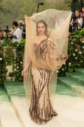 Celebrities attend the 2024 Met Gala Celebrating ?Sleeping Beauties: Reawakening Fashion? at The Metropolitan Museum of Art in New York City Featuring: Lana Del Rey Where: New York, United States When: 06 May 2024 Credit: Michael Stewart INSTARimages.com EDITORIAL USE ONLY. NOT FOR USE BY NEWSPAPERS BASED IN THE UK. Copyright: xMichaelxStewartx instar53714778