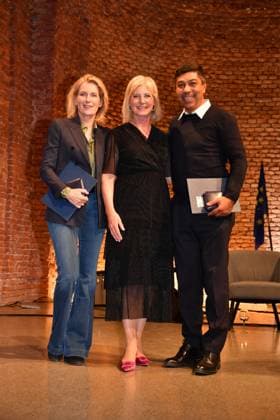 Dr. Maria Furtwängler, Ulrike Scharf und Giovane Elber Verleihung der Bayerischen Staatsmedaille für soziale Verdienste 2024 Heilige Hofkirche München 07. Mai 2024
