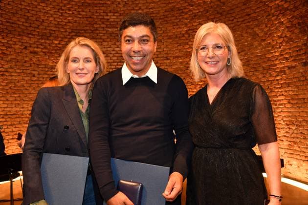 Dr. Maria Furtwängler, Giovane Elber und Ulrike Scharf Verleihung der Bayerischen Staatsmedaille für soziale Verdienste 2024 Heilige Hofkirche München 07. Mai 2024