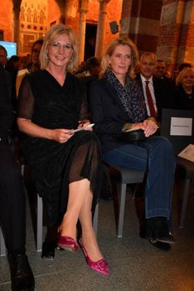Ulrike Scharf und Dr. Maria Furtwängler Verleihung der Bayerischen Staatsmedaille für soziale Verdienste 2024 Heilige Hofkirche München 07. Mai 2024