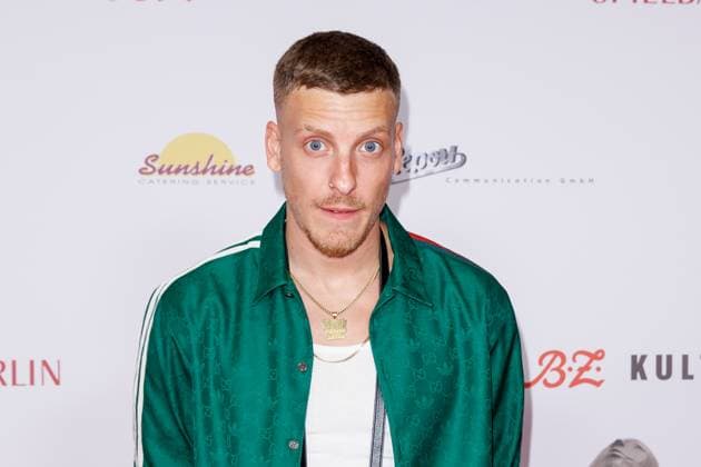 Entertainment Themen der Woche KW19 Entertainment Bilder des Tages Award - B.Z. Kulturpreis 2024 Felix Lobrecht beim B.Z. Kulturpreis 2024 im Theater am Potsdamer Platz am 07.05.2024 in Berlin. *** Award B Z Kulturpreis 2024 Felix Lobrecht at the B Z Kulturpreis 2024 at the Theater am Potsdamer Platz on 07 05 2024 in Berlin Copyright: xEventpressxKochanx