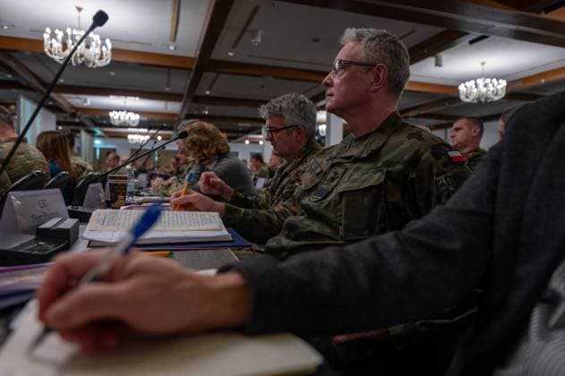 RECORD DATE NOT STATED Polish Armed Forces Lt. Gen. Piotr Blazeusz, first deputy chief of defense at the General Staff of the Polish Armed Forces, takes notes during the European Strategy Conference and Workshop at Ramstein Air Base, Germany, on Feb. 1, 2024. Nearly 750 military and civilian leaders from more than 30 Allied and partner nations took part in the event to discuss the impacts of malign influence in the Euro-Atlantic, and considerations to implement and execute NATOS™s regional plans to enhance European security and stability. Copyright: xpiemagsx piemagsdvidsfeb24032024-1230 !ACHTUNG AUFNAHMEDATUM GESCHÄTZT!
