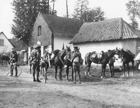 RECORD DATE NOT STATED British troops in France 1914 2nd Cavalry Division headquarters on the Marne on the Western Front in France during World War I in September 1914 Date: September 1914  Copyright: Copyrightx(c)Geminix2023.xCredit:xGemini 10267061