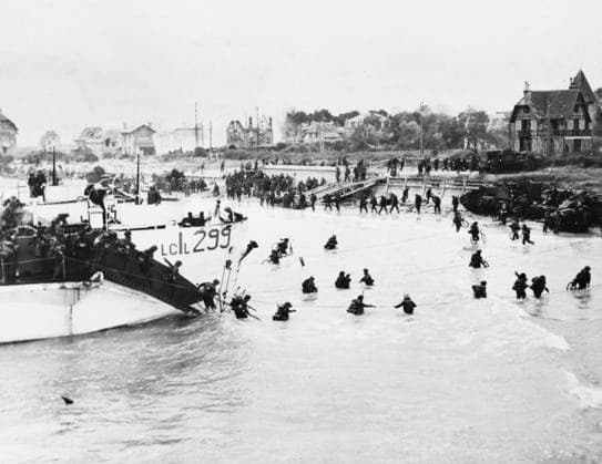 RECORD DATE NOT STATED D-Day - British and Canadian troops landing - Juno Beach British and Canadian 3rd Division troops land at Juno Beach. D-Day began on June 6th, 1944 at 6:30am and was conducted in two assault phases  Copyright: Copyrightx(c)Geminix2023.xCredit:xGemini 10282381