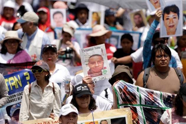 Mothers and relatives of disappeared people take part during a protest on Mother s Day to demand that the government clarify the disappearances at Monument to the Mother course to the National Palace at Zocalo Square. Mexico City Mexico - ZUMAe321 20240510_zia_e321_011 Copyright: xLuisxBarronx