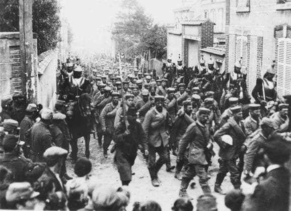RECORD DATE NOT STATED Battle of the Marne WWI An important convoy of prisoners at the Battle of the Marne during World War I Date: 1914-1918  Copyright: Copyrightx(c)Geminix2023.xCredit:xGemini 10297498