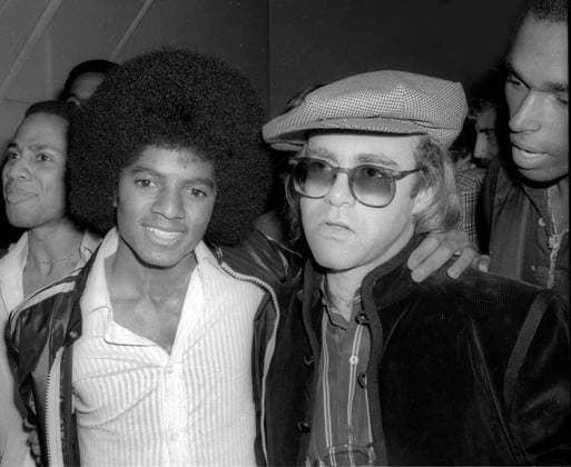 Archivbilder der Woche KW19 Michael Jackson Elton John at Studio 54 1978 Michael Jackson Elton John at Studio 54 1978 Photo By Adam Scull PHOTOlink. NEW YORK CITY USA EDITORIAL USE ONLY Copyright: xx AdamxScull PHOTOlinkx phlphotos396098