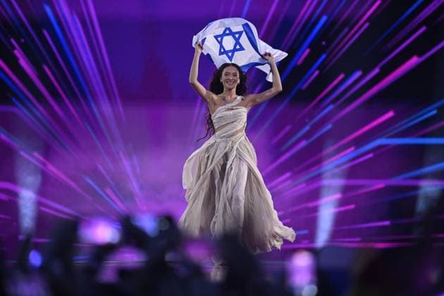 Bilder des Jahres 2024, Entertainment 05 Mai Entertainment Themen der Woche KW19 Entertainment Bilder des Tages MALMÖ, SVERIGE 20240511 Eden Golan som representerar Israel med laten Hurricane presenteras inför finalen i den 68:e upplagan av Eurovision Song Contest (ESC) pa Malmö Arena, i Malmö, Sverige, lördag 11 maj, 2024. MALMÖ SVERIGE x10070x *** MALMÖ, SWEDEN 20240511 Eden Golan representing Israel with the song Hurricane is presented before the final of the 68th edition of the Eurovision Song Contest ESC at Malmö Arena, in Malmö, Sweden, Saturday, May 11, 2024 MALMÖ SWEDEN x10070x  Copyright: xJessicaxGow TTx EUROVISION SONG CONTEST 2024 T8xDJTJj_oQ