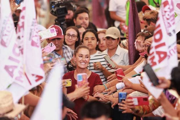Claudia Sheinbaum Pardo, candidate for the Presidency of Mexico by the Sigamos Haciendo Historia coalition, arrives at a political rally in Texcoco, State of Mexico. Texcoco MÃ xico - ZUMAe321 20240511_zia_e321_015 Copyright: xCarlosxSantiagox