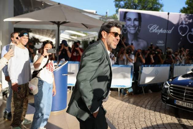 77th Cannes Film Festival PHOTOPQR NICE MATIN Sebastien Botella 13 05 2024 Arrival of the jury of the 77th Cannes Film Festival in front of the Äôhotel Martinez in Cannes on Monday 13 May 2024 Pierfrancesco Favino France  Copyright: xPHOTOPQR NICExMATIN MAXPPPxSebastienxBotellax 20240513NIM3209 20240513NIM3209