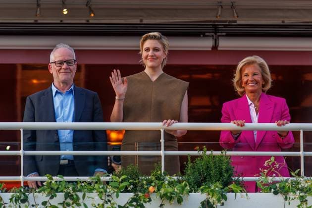 Arrivals - Cannes Thierry Fremaux, Greta Gerwig and Iris Knobloch Jury Ankunft am Hotel Martinez im Rahmen des 77. Festival de Cannes am 13.05.2024. Copyright: xEventpressxKochanx