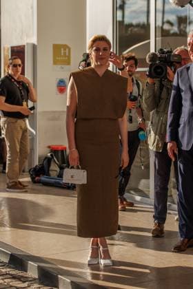 Arrivals - Cannes Greta Gerwig Jury Ankunft am Hotel Martinez im Rahmen des 77. Festival de Cannes am 13.05.2024. Copyright: xEventpressxKochanx