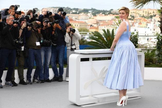 Entertainment Bilder des Tages May 14, 2024, Cannes, Cote D azur, France: Barbie director GRETA GERWIG, is the Jury President of the 77th Festival de Cannes, poses during the Jury photocall at the 77th Annual Cannes Film Festival at Palais des Festivals in Cannes, France Cannes France - ZUMAc179 20240514_zep_c179_027 Copyright: xMickaelxChavetx