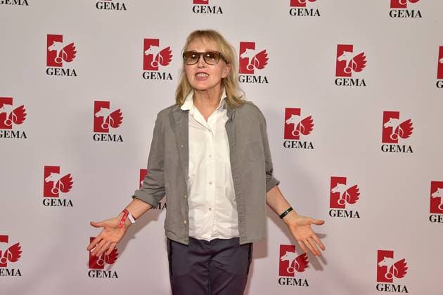 36. Fred Jay Preis der GEMA in Berlin Annette Humpe Ankunft, roter Teppich im bcc Berlin der 36. Fred Jay Preis 2024 im Rahmen des GEMA Mitgliederfestes in Berlin 14.05.2024