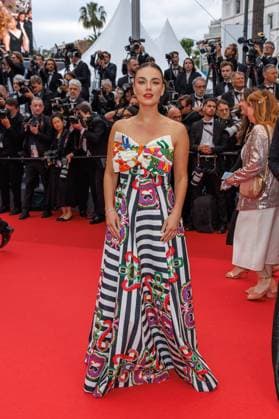 Festival de Cannes - Premiere - Le Deuxieme Acte Janina Uhse bei der Eröffnung der 77. Cannes Film Festspiele im Palais de Festival und der Premiere Le Deuxieme Acte ( The Second Act ) am 14.05.2024 in Cannes. Copyright: xEventpressxKochanx
