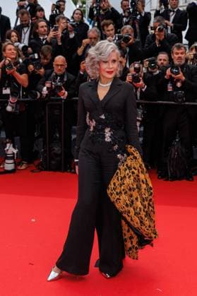 Festival de Cannes - Premiere - Le Deuxieme Acte Jane Fonda and Jane Fonda bei der Eröffnung der 77. Cannes Film Festspiele im Palais de Festival und der Premiere Le Deuxieme Acte ( The Second Act ) am 14.05.2024 in Cannes. Copyright: xEventpressxKochanx