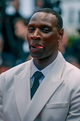Festival de Cannes - Premiere - Le Deuxieme Acte Omar Sy bei der Eröffnung der 77. Cannes Film Festspiele im Palais de Festival und der Premiere Le Deuxieme Acte ( The Second Act ) am 14.05.2024 in Cannes. Copyright: xEventpressxKochanx