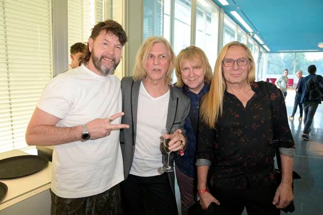 Rea Garvey, Rüdiger Ritchie Barton, Tobias Künzel und Uwe Hassbecker bei der Verleihung des Fred Jay Preises 2024 im bcc Berlin Congress Center. Berlin, 14.05.2024