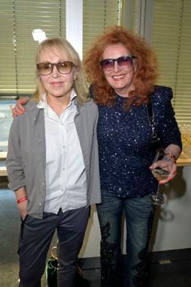 Annette Humpe und Ingrid Milli Segieth bei der Verleihung des Fred Jay Preises 2024 im bcc Berlin Congress Center. Berlin, 14.05.2024