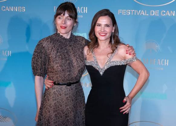 Photocall au diner officiel douverture du 77e Festival de Cannes 77th International Cannes Film Festival Photocall at official Dinner 304917 2024 05 14 Donzelli, Valerie Ledoyen, Virginie  Copyright: xAnthonyxCarrelx xStarfacex STAR_304917_049