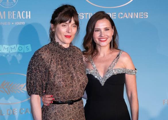 Photocall au diner officiel douverture du 77e Festival de Cannes 77th International Cannes Film Festival Photocall at official Dinner 304917 2024 05 14 Donzelli, Valerie Ledoyen, Virginie  Copyright: xAnthonyxCarrelx xStarfacex STAR_304917_052