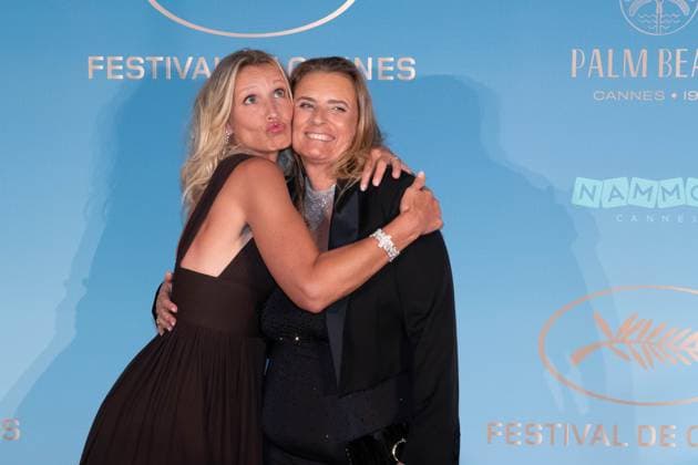 Photocall au diner officiel douverture du 77e Festival de Cannes 77th International Cannes Film Festival Photocall at official Dinner 304917 2024 05 14 Lamy, Alexandra Azuelos, Lisa  Copyright: xAnthonyxCarrelx xStarfacex STAR_304917_057