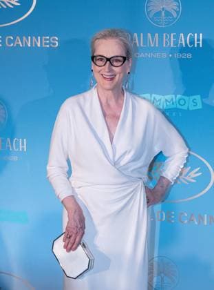 Photocall au diner officiel douverture du 77e Festival de Cannes 77th International Cannes Film Festival Photocall at official Dinner 304917 2024 05 14 Streep, Meryl  Copyright: xAnthonyxCarrelx xStarfacex STAR_304917_110