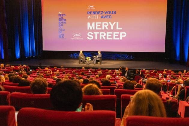 77eme Festival International du Film de Cannes Masterclass with Meryl Streep 77th International Cannes Film Festival 304957 2024 05 15 Allouche, Didier Streep, Meryl  Copyright: xEstellexCarlierx xStarfacex STAR_304957_030