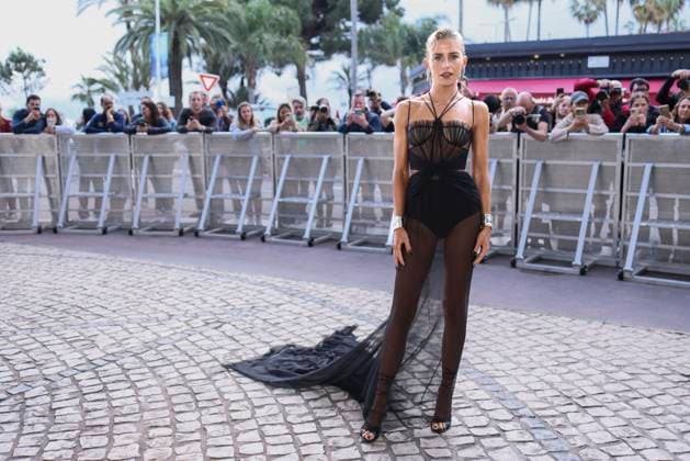 Cara Daur At Hotel Martinez - France Caro Daur is spotted at Martinez Hotel before going to official screening during 77th Cannes Film Festivalin Cannes, France on May 15, 2024. Photo by Marco Piovanotto ABACAPRESS.COM Cannes France  Copyright: xPiovanottoxMarco ABACAx