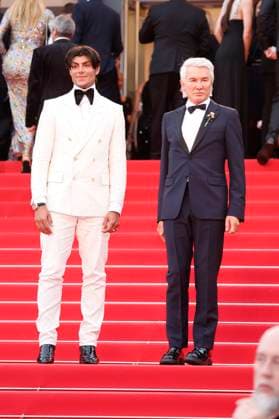 Lucas Castellani und Baz Luhrmann bei der Premiere des Kinofilms Furiosa: A Mad Max Saga auf dem Festival de Cannes 2024 77. Internationale Filmfestspiele von Cannes im Palais des Festivals. Cannes, 15.05.2024