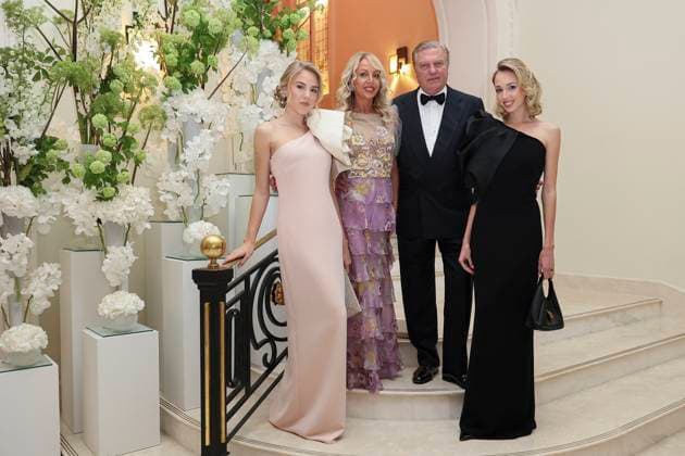 Cannes - Prince Charles of Bourbon And Family At Carlton Hotel HRH Prince Charles of Bourbon Sicily with his wife Camilla Crociani and their daugthers Princess Maria Carolina (left), Princess Maria Chiara (right) pose at Carlton Hotel before going to gala during 77th Cannes Film Festival in Cannes, France on May 15, 2024. Photo by Marco Piovanotto ABACAPRESS.COM Cannes France  Copyright: xPiovanottoxMarco ABACAx