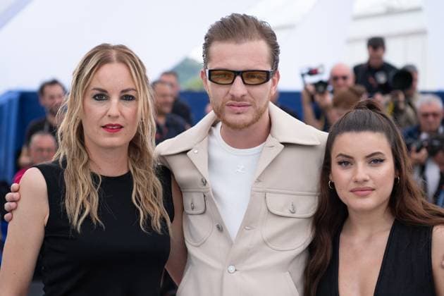 Cannes Diamant Brut Photocall Agathe Riedinger, Idir Azougli and Malou Khebizi attending the Diamant Brut Photocall as part of the 77th Cannes International Film Festival in Cannes, France on May 16, 2024. Photo by Aurore Marechal ABACAPRESS.COM Cannes France  Copyright: xMarechalxAurore ABACAx