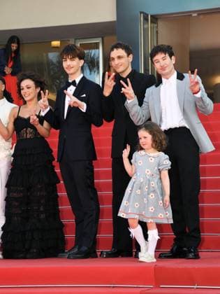 Cannes, 77th Cannes Film Festival 2024 - Third evening - premiere of the film Bird Cannes, 77th Cannes Film Festival 2024, Third evening - red carpet of the film Bird - In the photo: Franz Rogowski, Barry Keoghan Cannes France  Copyright: xIPA ABACAx