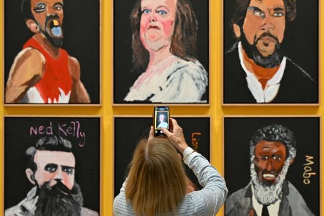 Entertainment Themen der Woche KW20 GINA RINEHART PORTRAIT NGA, A visitor takes a picture of a portrait of Gina Rinehart, which forms part of an artwork titled ?Australia in Colour, 2021? by artist Vincent Namatjira at the National Gallery of Australia, Canberra, Friday, May 17, 2024. ( NO ARCHIVING, EDITORIAL USE ONLY, NO USE IN BOOKS WITHOUT CONSENT CANBERRA ACT AUSTRALIA  Copyright: xLUKASxCOCHx 20240517122513210150