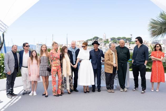 77e Festival International du Film de Cannes Photocall du film Megalopolis 77eme Festival du film de Cannes Photo call 77th International Cannes Film Festival Photo call MEGALOPOLIS 305065 2024 05 17 Coppola, Francis Ford Shire, Talia Driver, Adam Esposito, Giancarlo Fishburne, Laurence Emmanuel, Nathalie Voight, Jon Plaza, Aubrey Coppola, Roman Coppola Mars, Cosima Coppola Mars, Romy Copyright: xEstellexCarlierx xStarfacex STAR_305065_144