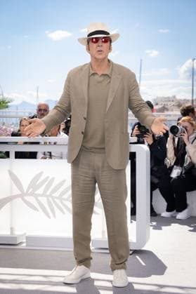 Cannes - The Surfer Photocall Nicolas Cage attends The Surfer Photocall at the 77th annual Cannes Film Festival at Palais des Festivals on May 17, 2024 in Cannes, France Cannes France  Copyright: xShootpix ABACAx