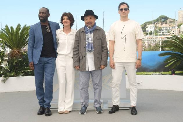 77th Cannes International Film Festival Pol Pot Photocall Thomas Bohlen Starface 2024 05 17 Cannes France 77th Cannes International Film Festival meeting with Pol Pot Photocall Rithy Panh, Irene Jacob 305069 2024 05 17 Cannes France Jacob, Irene  Copyright: xThomasxBohlenx STAR_305069_011