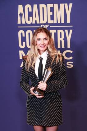 May 16, 2024, Frisco, Tx, USA: Morgane Stapleton, winner of the Album of the Year award for Ã¢â‚¬oeHigher, poses in the press room during the 59th Academy of Country Music Awards at The Ford Center at The Star on May 16, 2024 in Frisco, Texas. Frisco USA - ZUMAs181 20240516_zea_s181_427 Copyright: xOzziexBx