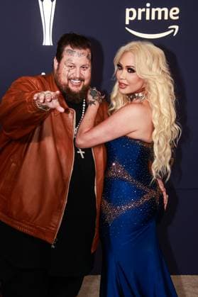 May 16, 2024, Frisco, Tx, USA: Jelly Roll and Bunnie XO attends the 59th Academy of Country Music Awards at Omni Frisco Hotel at The Star on May 16, 2024 in Frisco, Texas. Frisco USA - ZUMAs181 20240516_zea_s181_210 Copyright: xOzziexBx