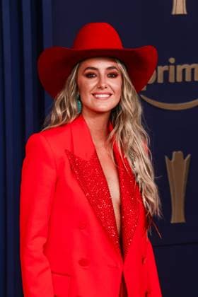 May 16, 2024, Frisco, Tx, USA: Lainey Wilson attends the 59th Academy of Country Music Awards at Omni Frisco Hotel at The Star on May 16, 2024 in Frisco, Texas. Frisco USA - ZUMAs181 20240516_zea_s181_222 Copyright: xOzziexBx