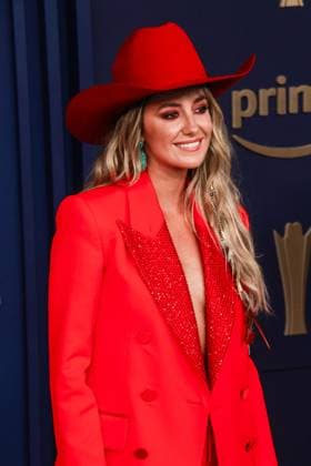 May 16, 2024, Frisco, Tx, USA: Lainey Wilson attends the 59th Academy of Country Music Awards at Omni Frisco Hotel at The Star on May 16, 2024 in Frisco, Texas. Frisco USA - ZUMAs181 20240516_zea_s181_225 Copyright: xOzziexBx