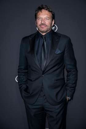 B Photocall du diner TrophÃ e Chopard au Carlton Beach lors du 77eme Festival International du Film de Cannes Samuel Le Bihan Photocall du diner TrophÃ e Chopard au Carlton Beach lors du 77eme Festival International du Film de Cannes Le 17 mai 2024 Olivier Borde Bestimage Photocall of the dinner Chopard Trophy during the 77th annual Cannes Film Festival at Carlton Beach On May 17th 2024 Cannes France  Copyright: xOLIVIERxBORDEx xBESTIMAGExOLIVIERxBORDEx xBESTIMAGEx