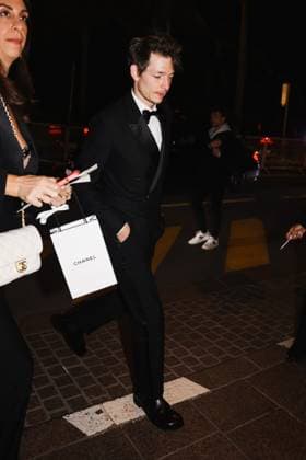 Cannes, Celebrity sightings at the Festival de Cannes. Pictured: Mike Faist arrives at the JW Marriott Cannes hotel  Copyright: xAlessandroxBremecx xipa-agency.nx xx IPA_Agency_IPA46202695