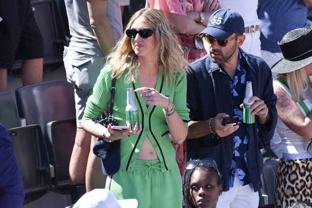 May 17, 2024, Rome, Italy, Lazio: Chiara Ferragni at the tennis internationals in Rome in the company of friends smiles at the fans and beveled a pen with the inevitable telephone. Rome (Italy), 17 May 2024. Photographer01 Rome Lazio  - ZUMAp169 20240517_zsa_p169_927 Copyright: xFotografo01x