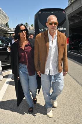 Cannes 2024 Celebs At Nice Airport Narah Baptista, Vincent Cassel at Nice airport ahead of the 77th Cannes Film Festival in Nice, France on May 18, 2024. Photo by Julien Reynaud APS-Medias ABACAPRESS.COM Nice France  Copyright: xReynaudxJulien APS-Medias ABACAx