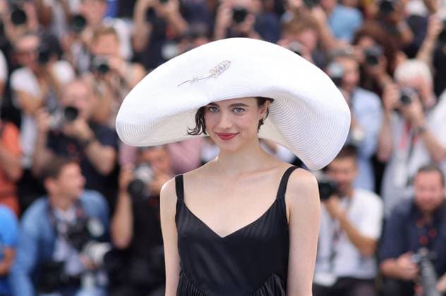 Photocall du film Kinds of Kindness lors du 77eme Festival International du Film de Cannes Margaret Qualley Photocall du film Kinds of Kindness lors du 77eme Festival International du Film de Cannes le 18 mai 2024 Jacovides Moreau Bestimage Photocall for the film Kinds of Kindness at the 77th Cannes International Film Festival on 18 May 2024 Cannes France  Copyright: xJACOVIDES-MOREAUx xBESTIMAGExJACOVIDES-MOREAUx xBESTIMAGEx