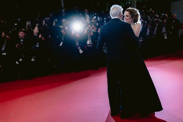 77eme Festival International du Film de Cannes Montee des marches du film Oh Canada 77th International Cannes Film Festival Red Carpet of Oh Canada movie 305096 2024 05 17 Alpes Maritimes Cannes France Gere, Richard Silva, Alejandra  Copyright: xSergexArnalx xStarfacex STAR_305096_018