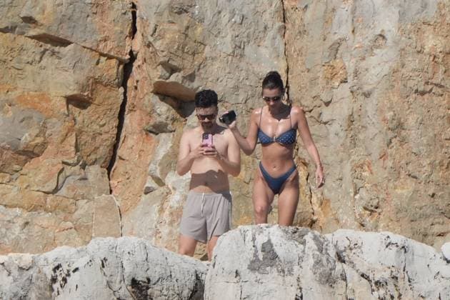 Bella Hadid At Eden Roc - Antibes Bella Hadid at Eden Roc hotel in Antibes, France on May 18, 2024, during the 77th annual Cannes film festival. Photo by ABACAPRESS.COM  Copyright: xABACAx