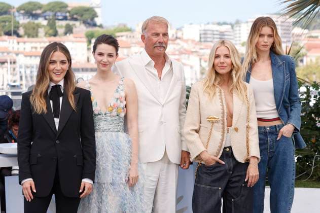 Isabelle Fuhrman, Ella Hunt, Kevin Costner, Sienna Miller und Abbey Lee Kershaw beim Photocall zum Kinofilm Horizon: An American Saga auf dem Festival de Cannes 2024 77. Internationale Filmfestspiele von Cannes am Palais des Festivals. Cannes, 19.05.2024